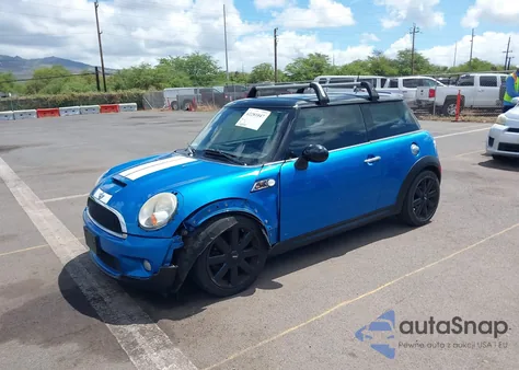 2010 Mini Cooper S from USA, damaged, VIN WMWMF7C51ATW89883